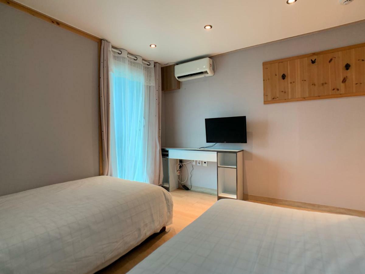 J-Honor Guesthouse Seul Esterno foto